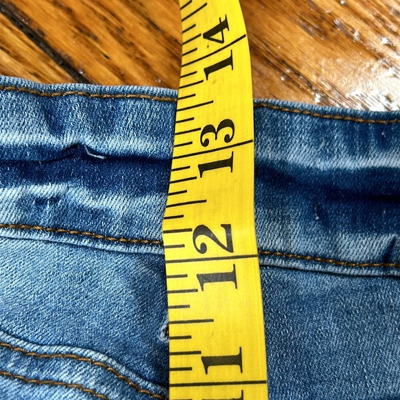 Kancan stretchy jeans. Good condition. Size 11/29. - Picture 13 of 13